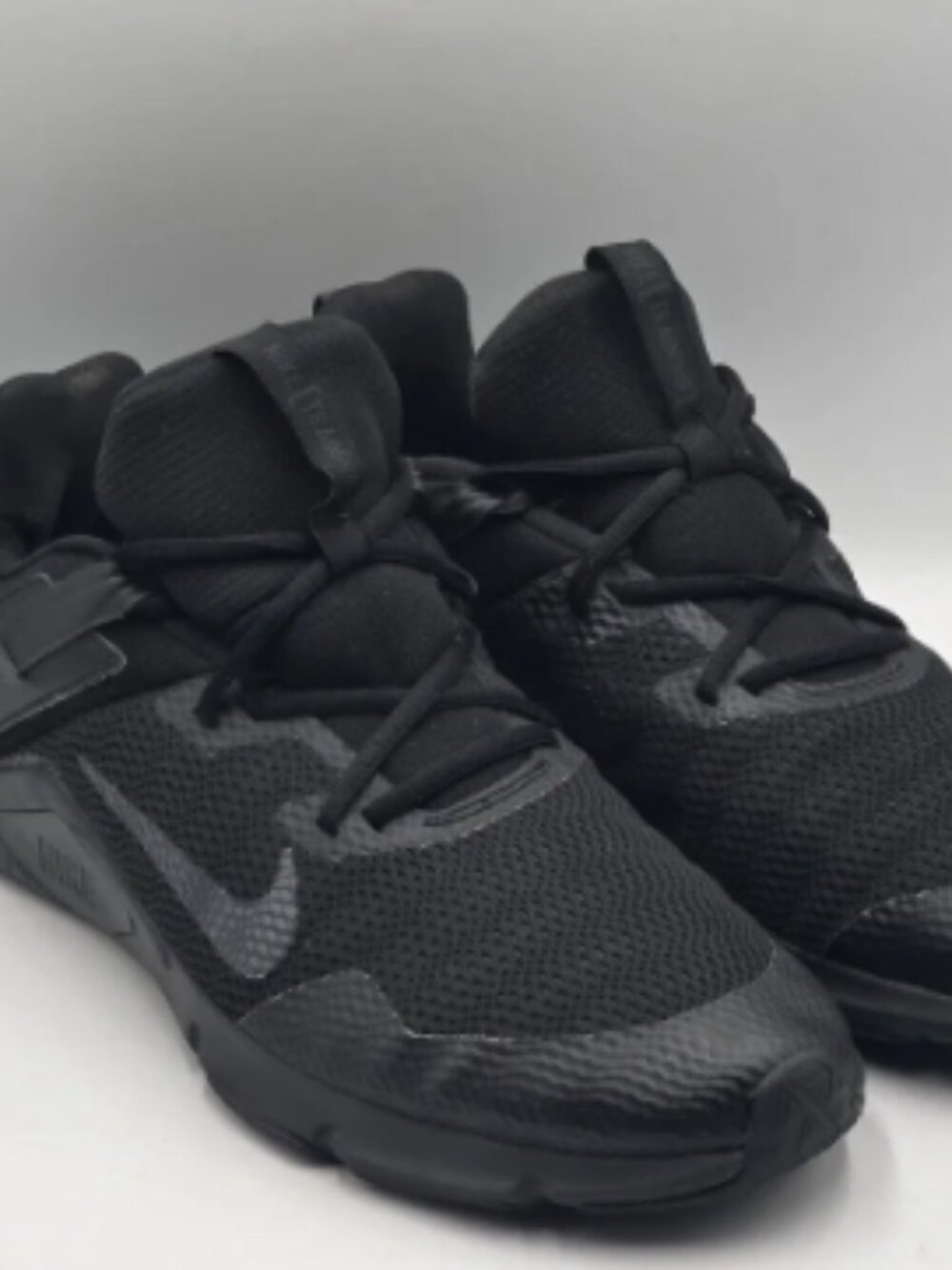 Nike Legend Essential CD0443-004 Black Gray Men's Size 11.5 Training Shoes